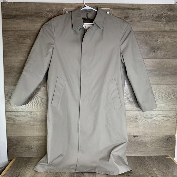 London Fog Trench Coat Men's Size 40 Reg. Tan Hidden Buttons Removable Liner - Picture 2 of 13